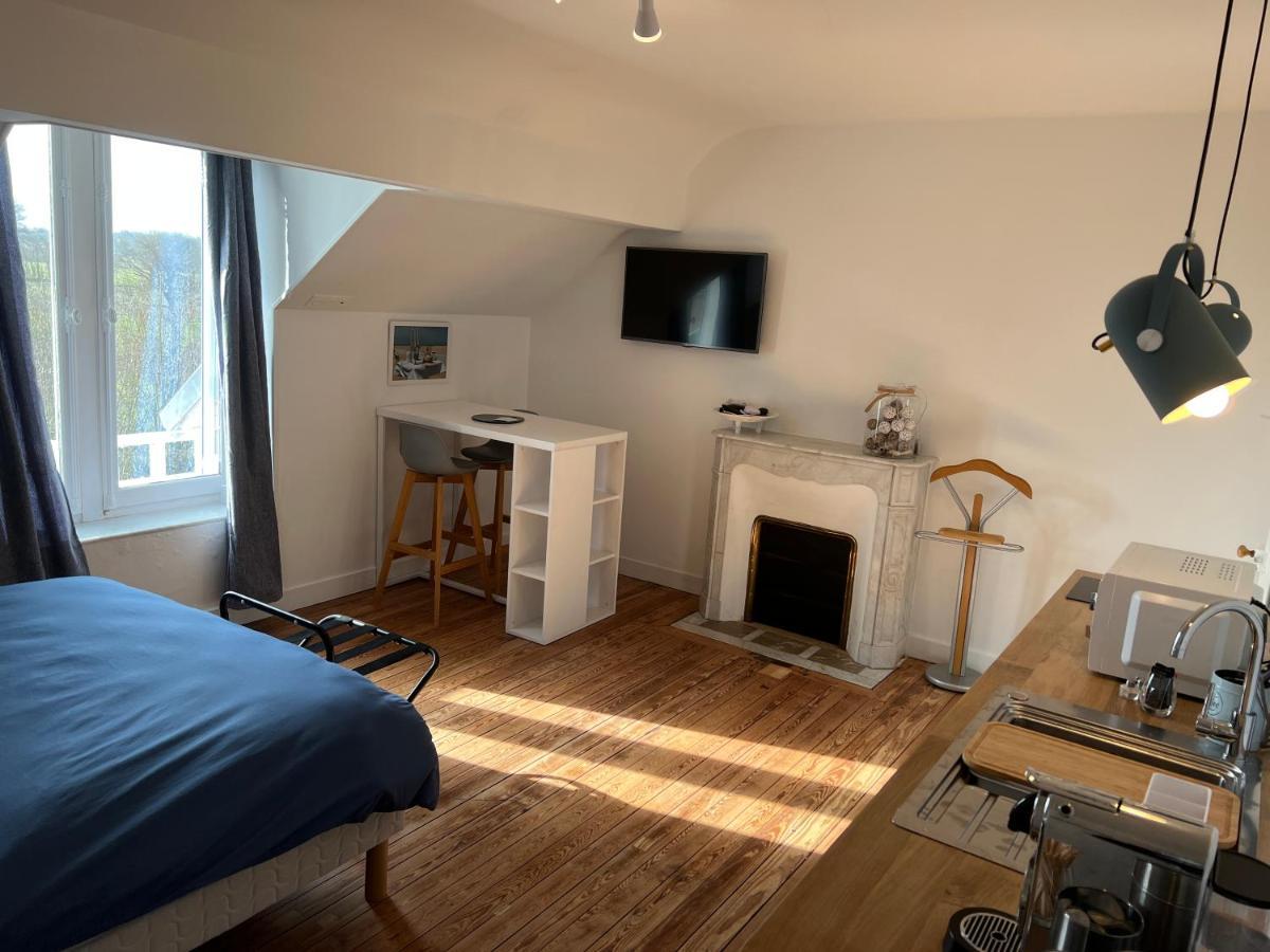 Le Manoir Des Lys Apartment Tilly-sur-Seulles Luaran gambar
